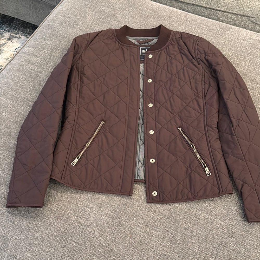 Ladies Brown Quilted Jacket by Gap size XS.